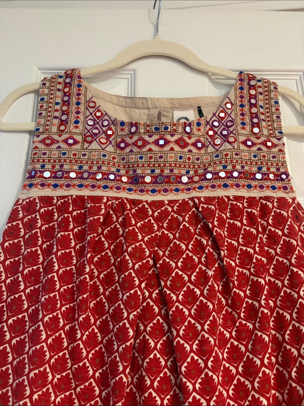 Akemi + Kin Eivy Tank - Picture 3 of 6